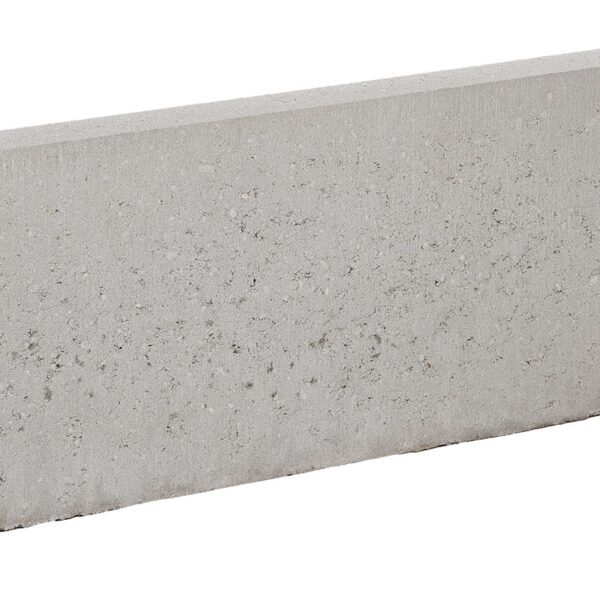 Beton-Randsteine