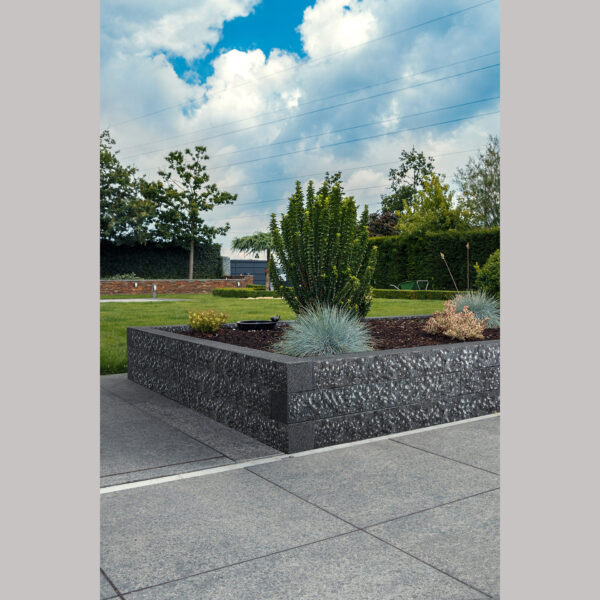 Gabbro-Palisade Pacific Black